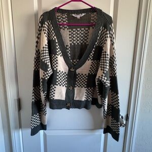 No Boundaries green and Cream Checkered Cardigan